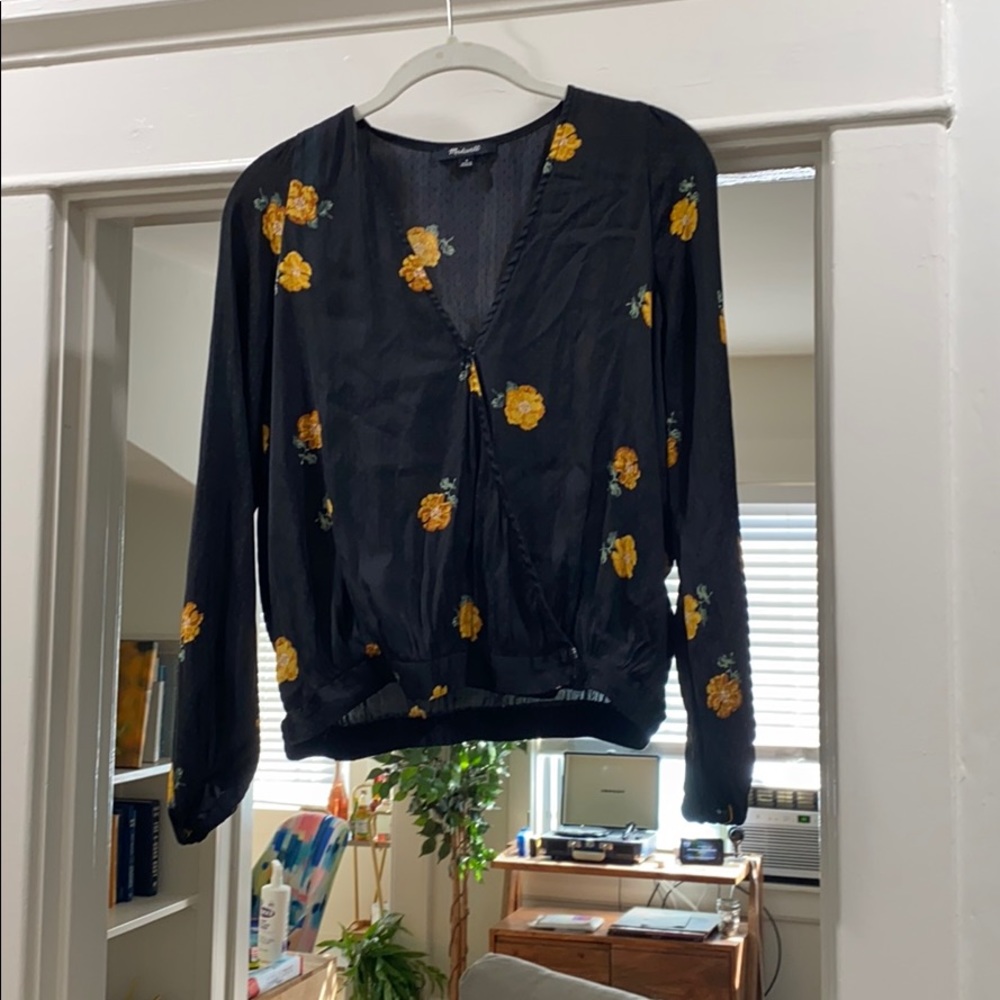 Madewell blouse with yellow flowers